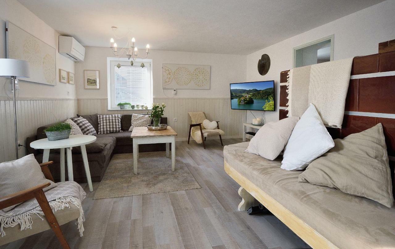 Apartment Micnek بليد المظهر الخارجي الصورة